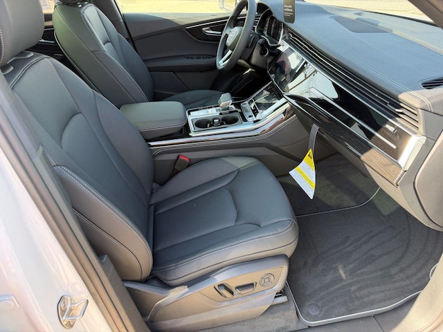 2026 Audi Q7 Premium Plus - Photo 11