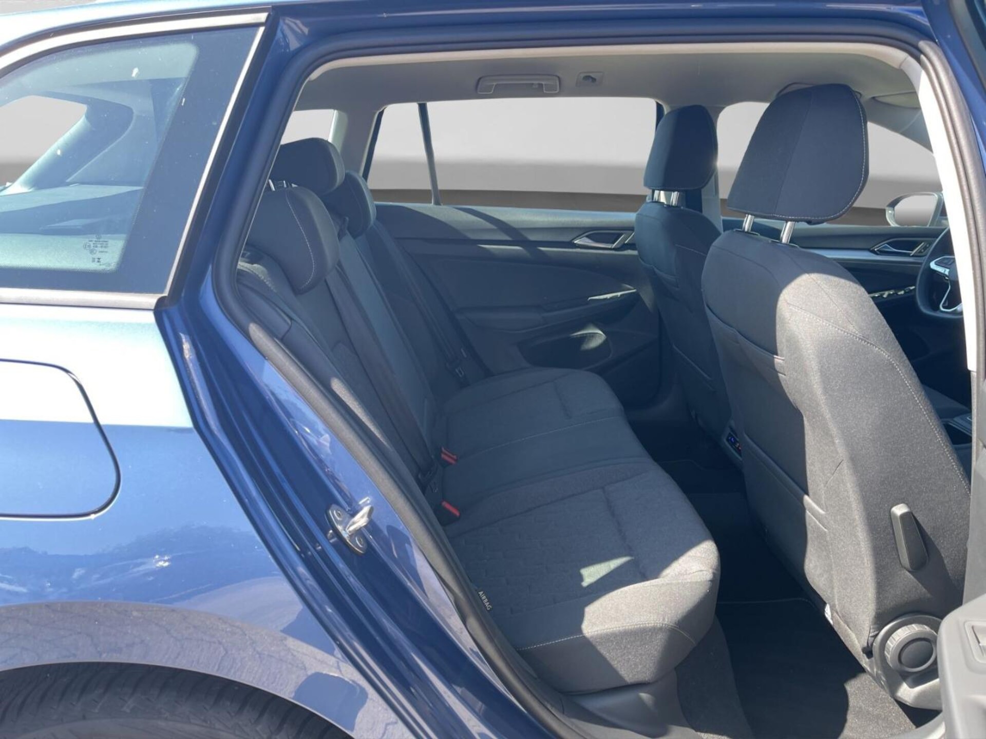 Volkswagen Golf Variant Life