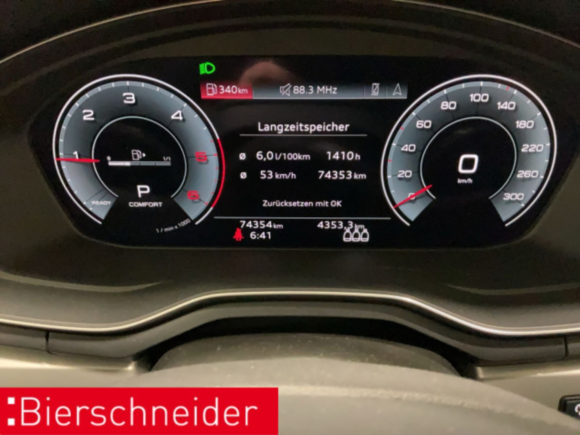 Audi A4 Avant S line