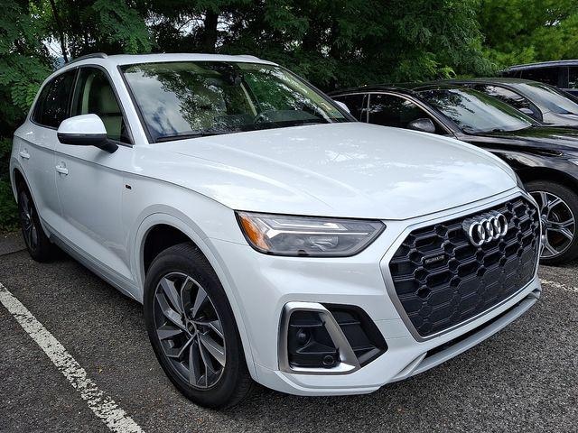 Photo of 2023 Audi Q5