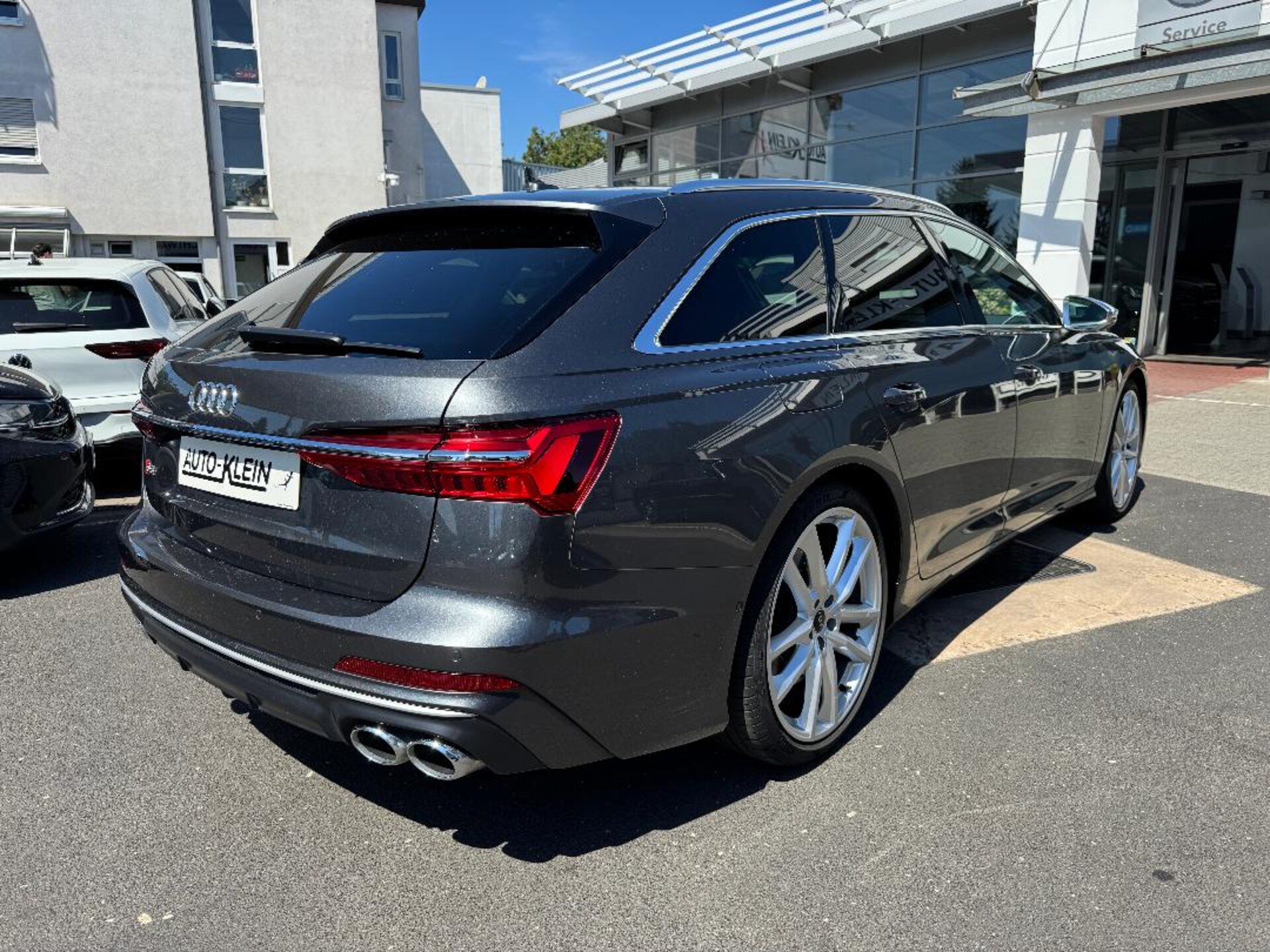 Audi S6 Avant