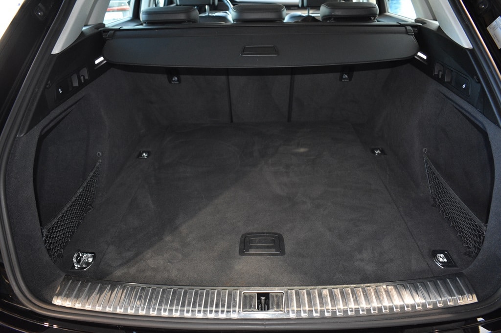 Bild som visar Audi e-tron e-tron 55 quattro Proline 300,00 kW - för mer information kontakta din Audi Partner