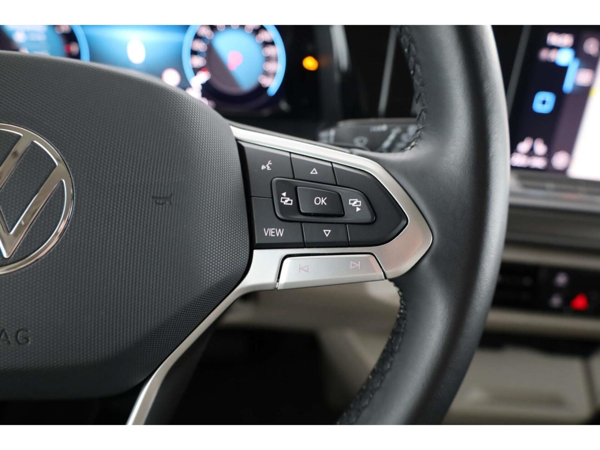 Volkswagen Multivan Basis-Modell