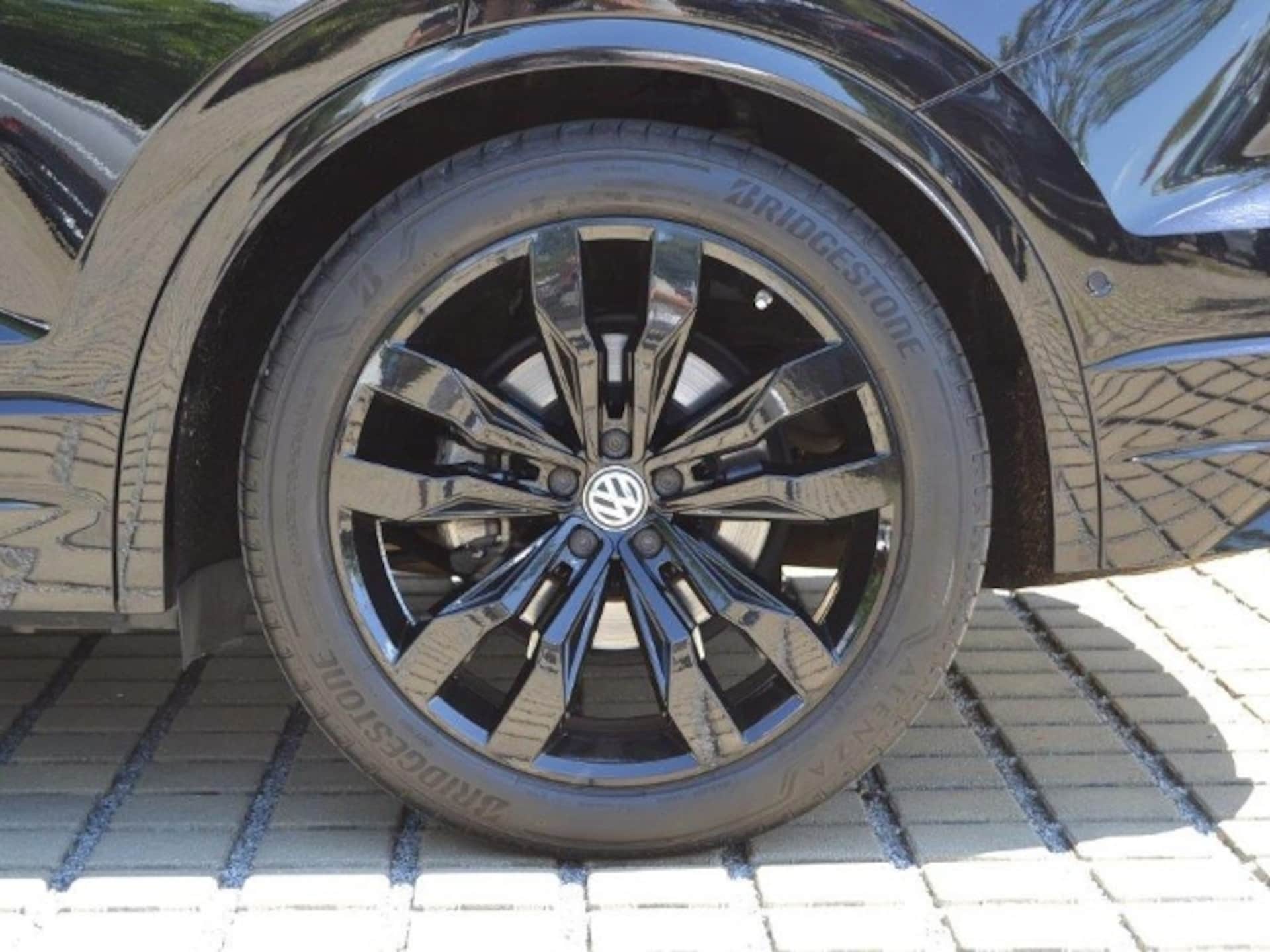 Volkswagen Touareg Basis-Modell