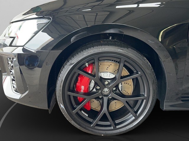 Image about Audi RS 3 Limousine TFSI quattro S tronic
