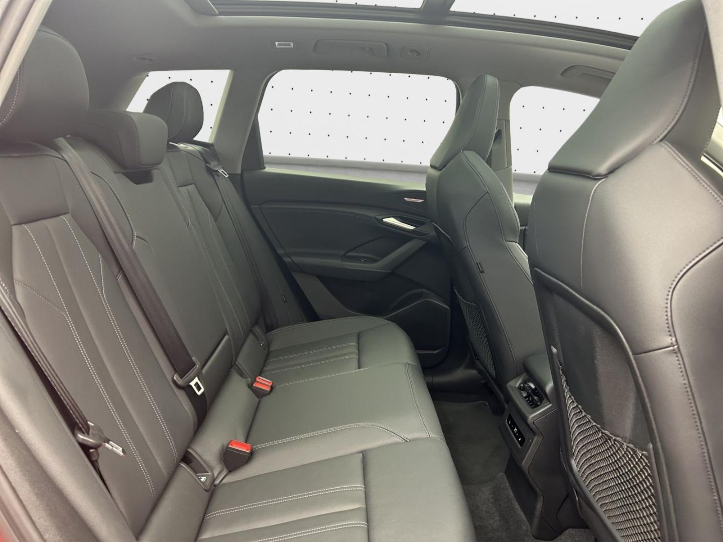 Image about Audi Q6 SUV e-tron e-tron performance