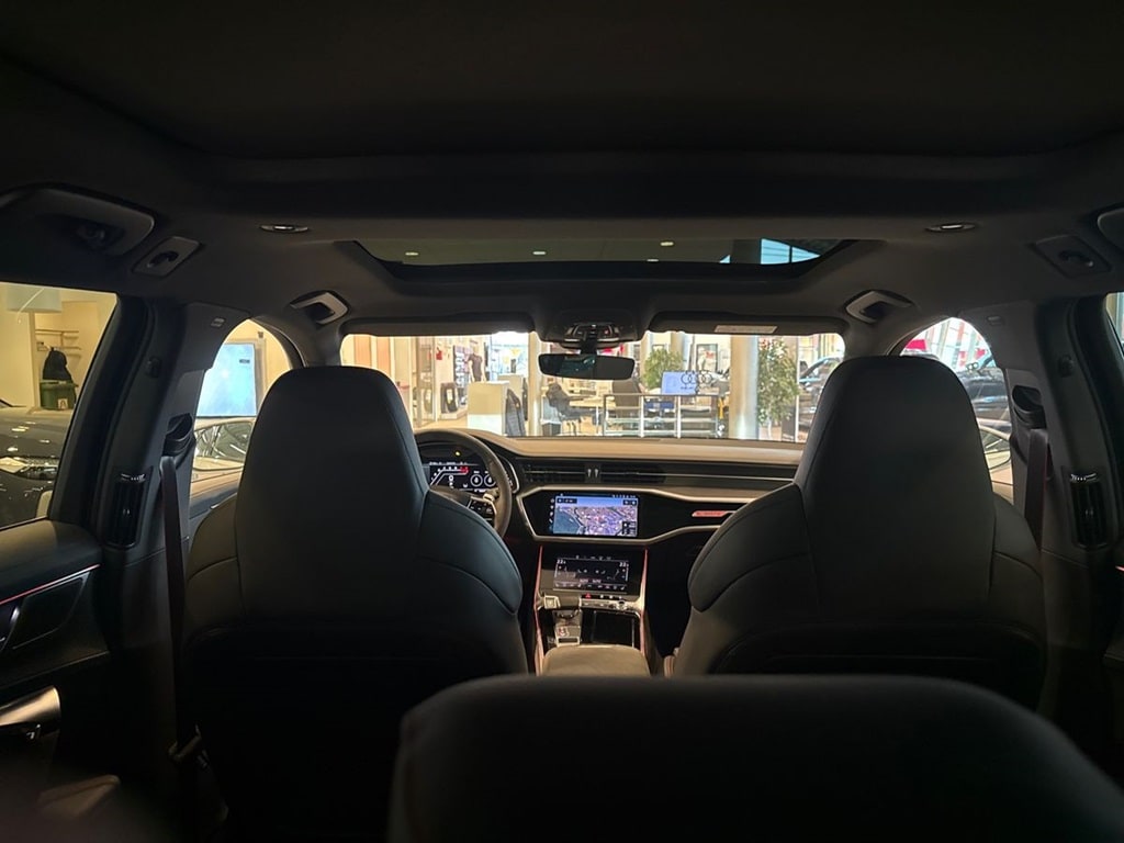 Bild som visar Audi RS 6 Avant RS 6 Avant performance 630 hk tiptronic - för mer information kontakta din Audi Partner