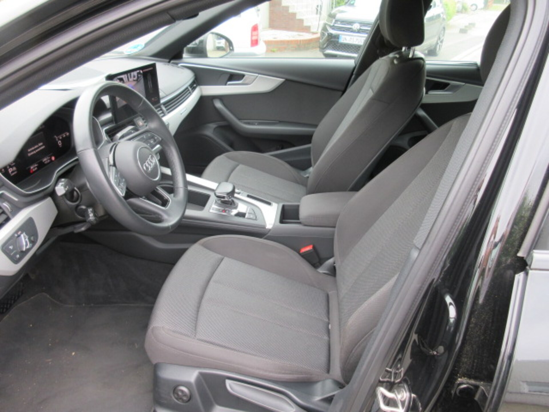 Audi A4 Limousine Advanced