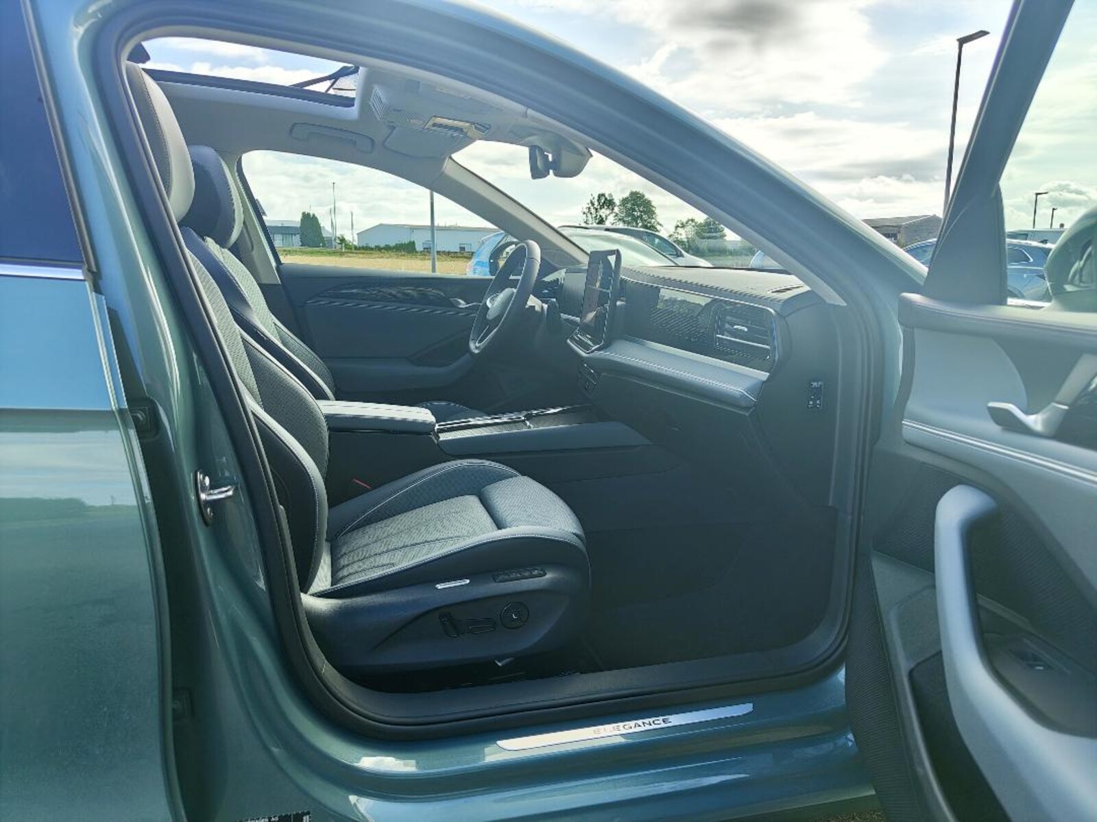 Volkswagen Passat – Bild 16