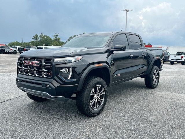 2024 GMC Canyon