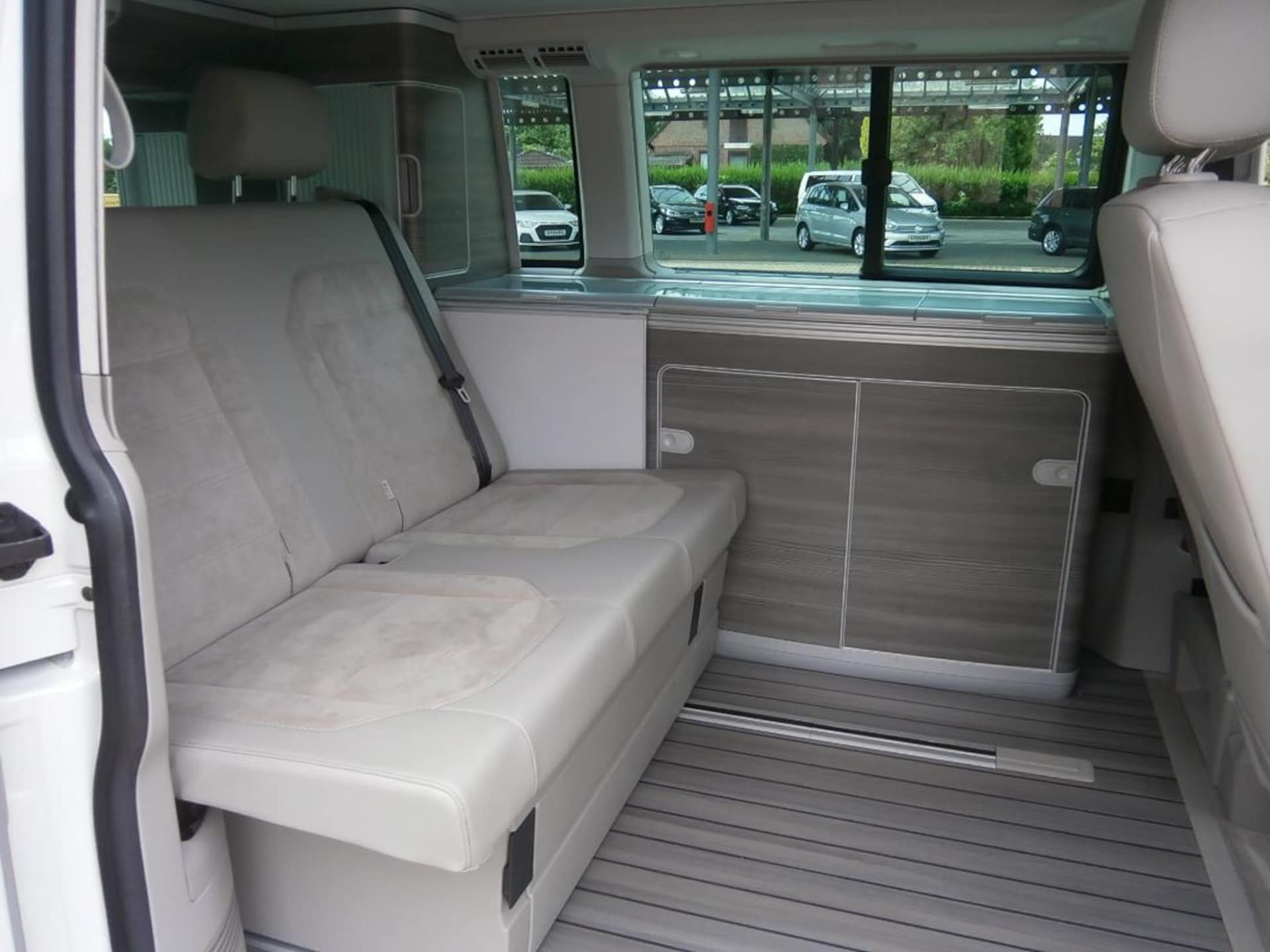Volkswagen T6 California Ocean