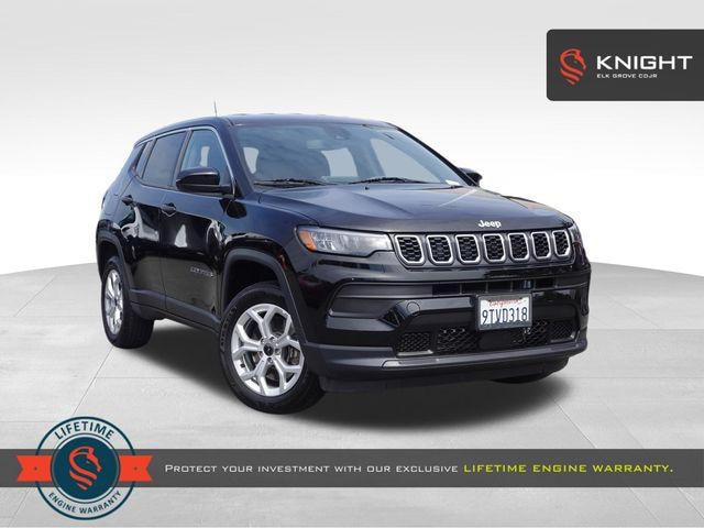 Photo of 2025 Jeep Compass 