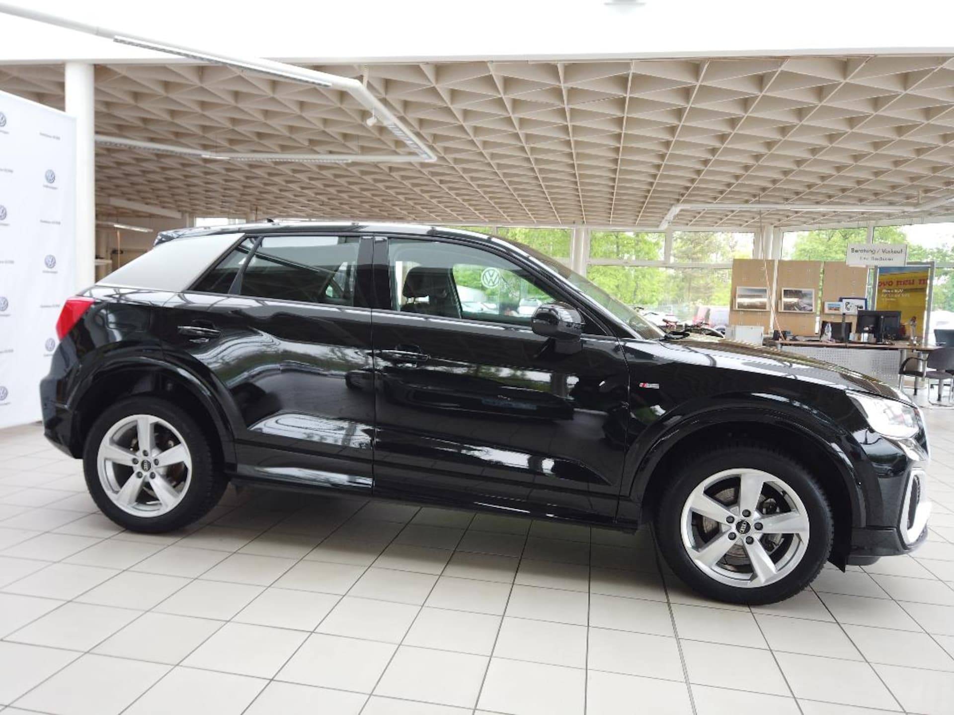 Audi Q2 S line