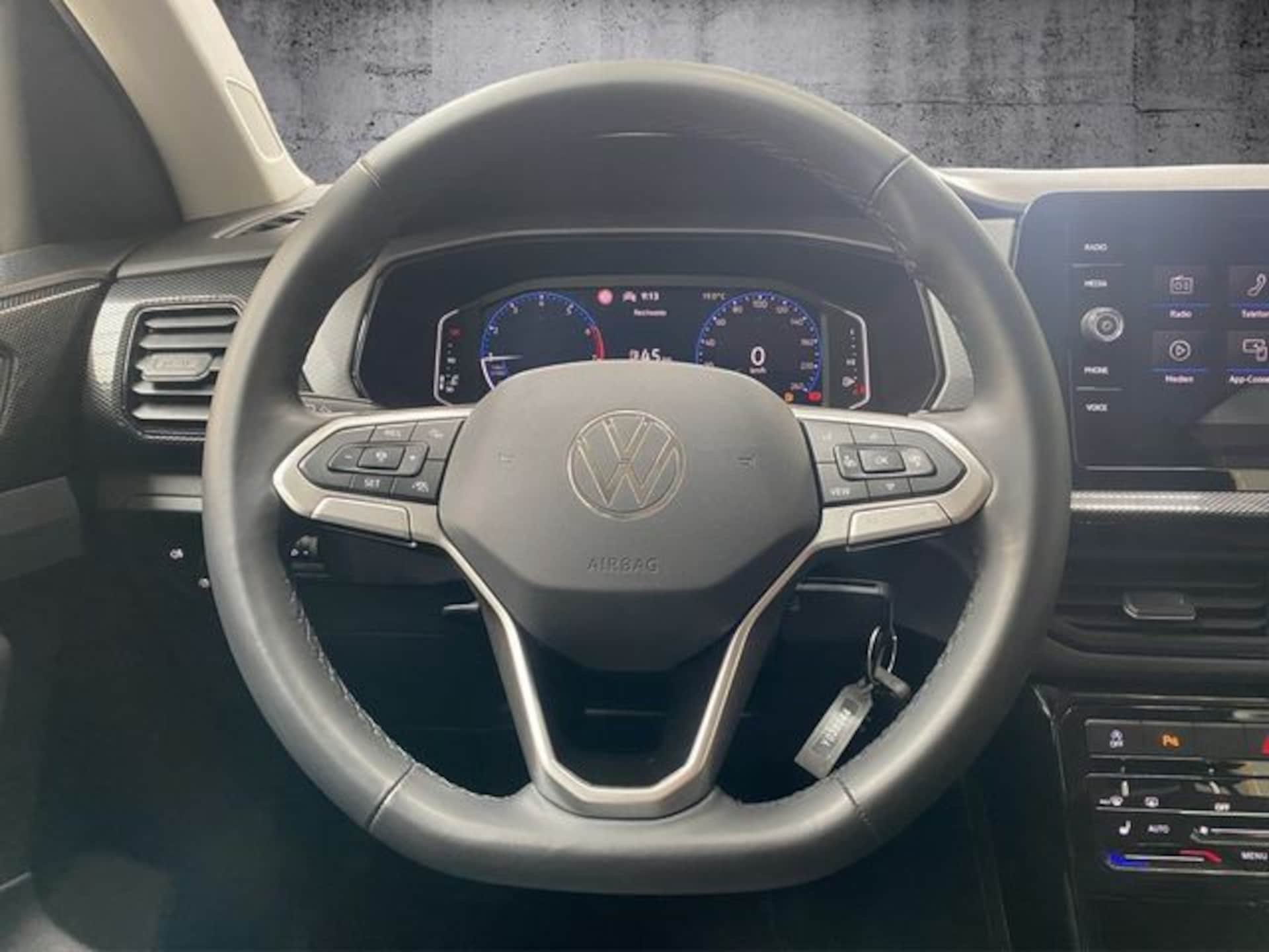 Volkswagen T-Cross Life