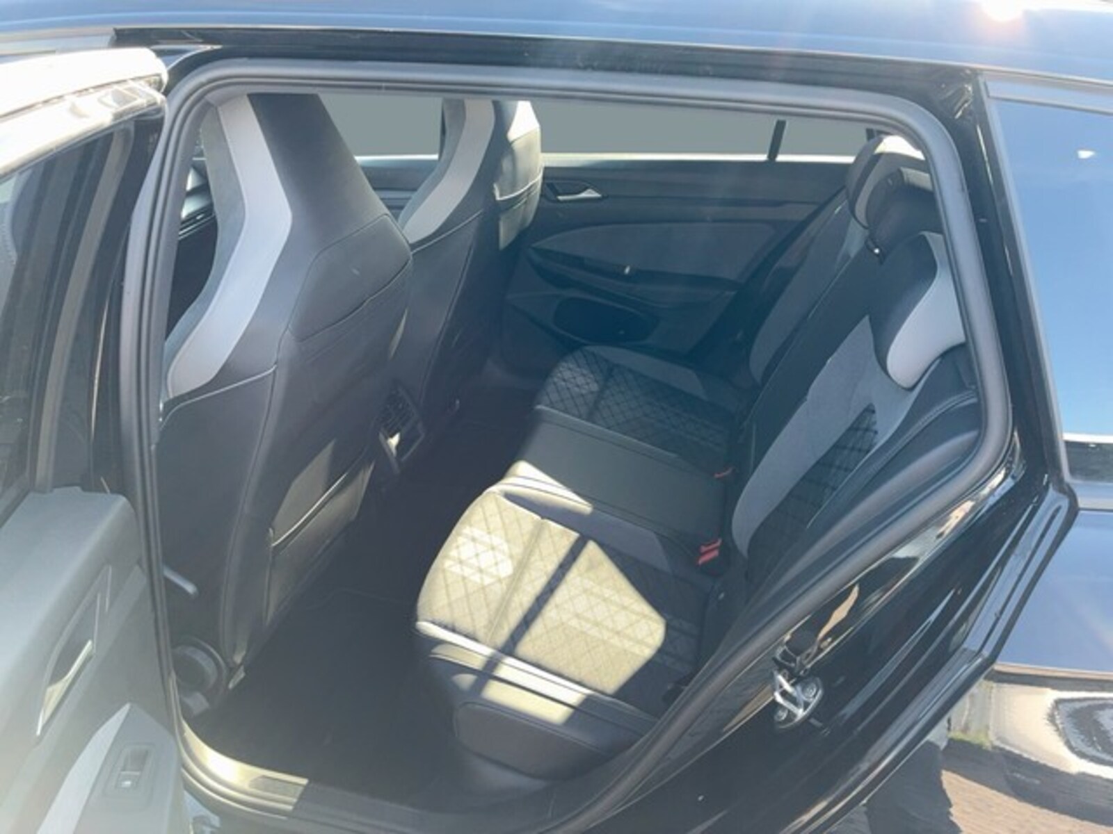 Volkswagen Golf Variant – Bild 11