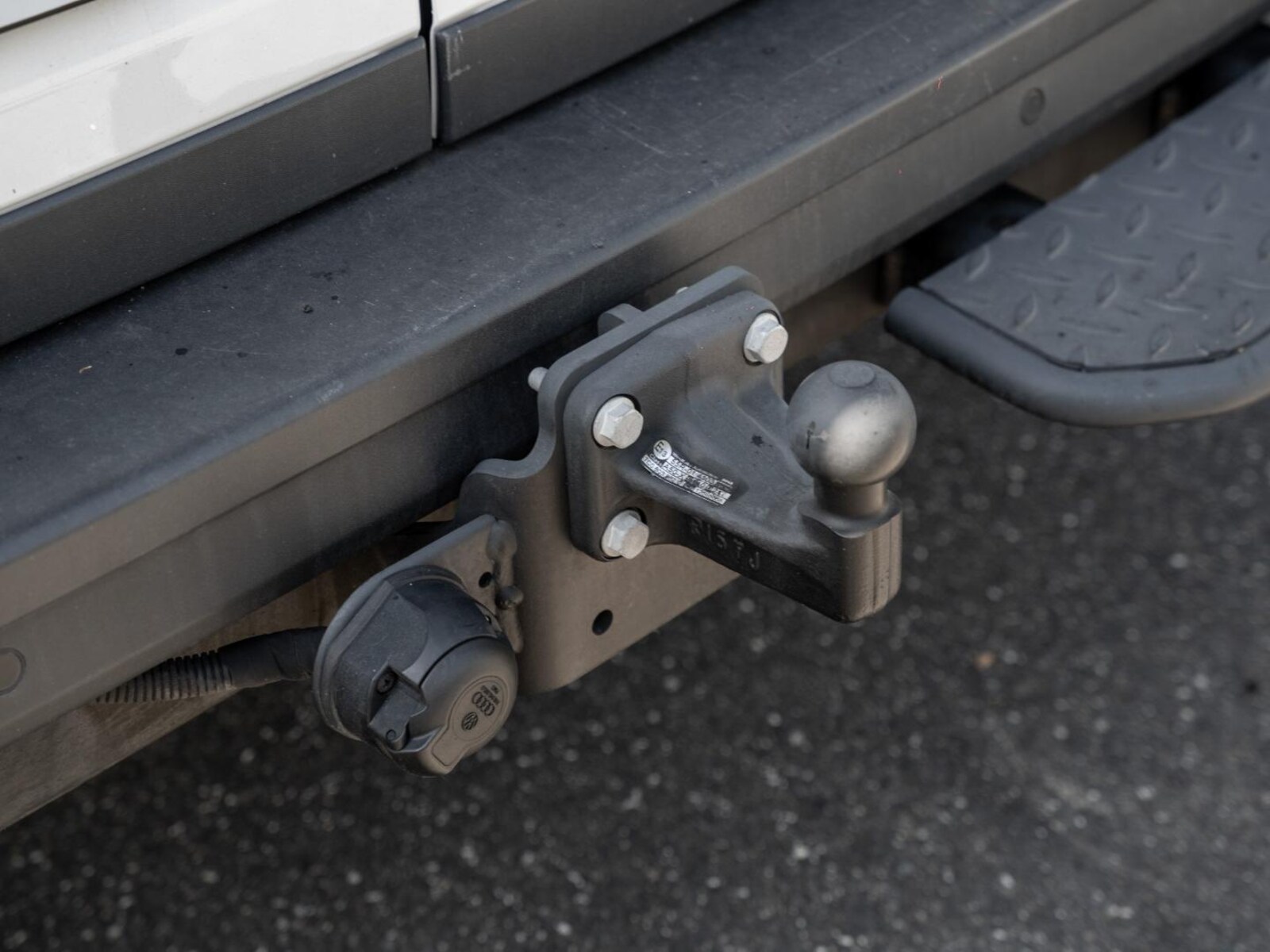 Volkswagen Crafter Kasten mittlerer Radstand – Bild 24