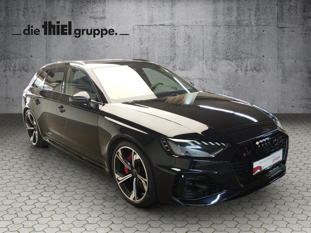 Image about Audi RS 4 Avant TFSI quattro tiptronic