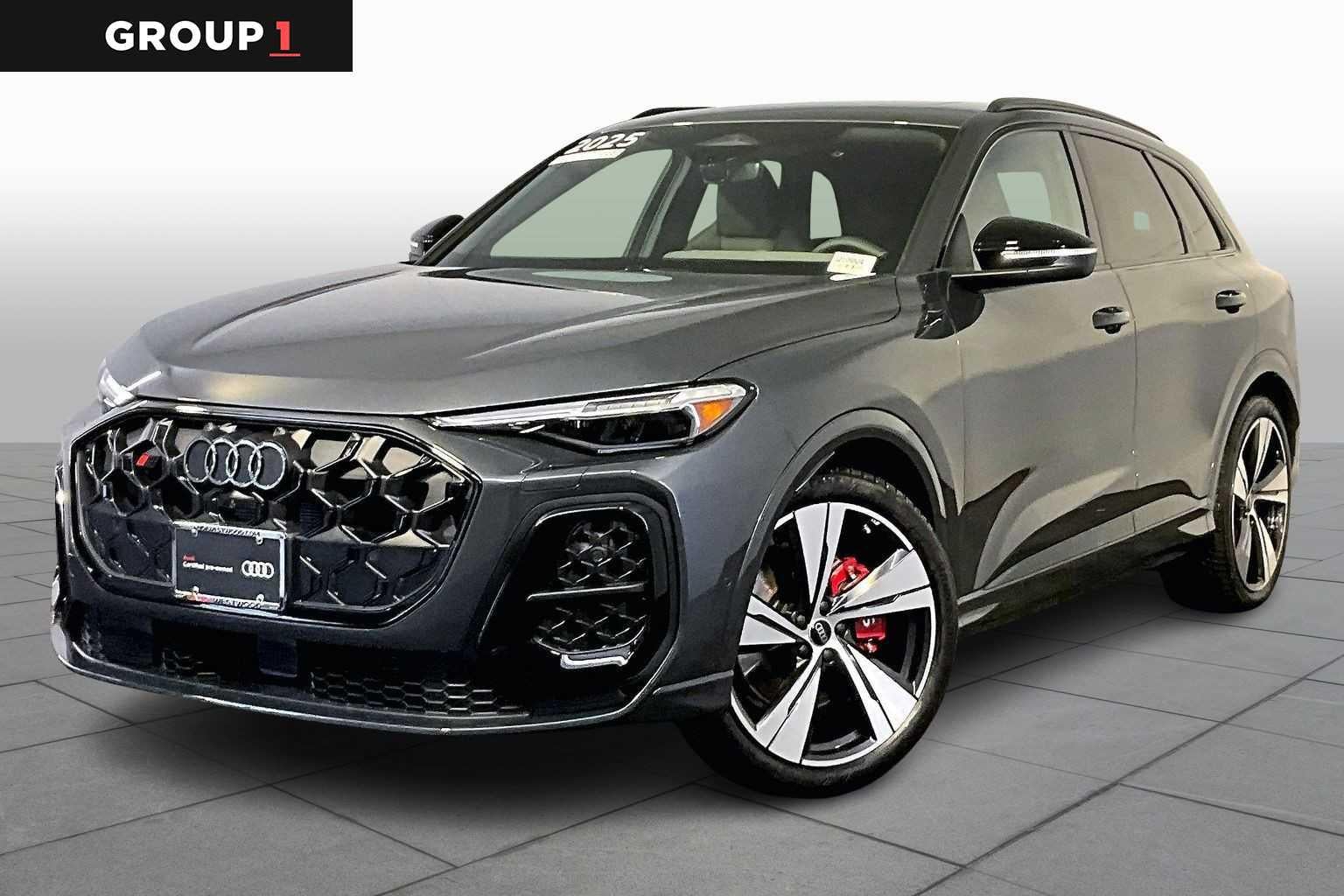 2025 Audi SQ5 Premium Plus's photo