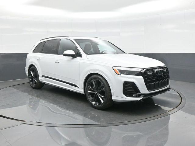 2026 Audi Q7 55 Premium Plus quattro Tiptronic's photo