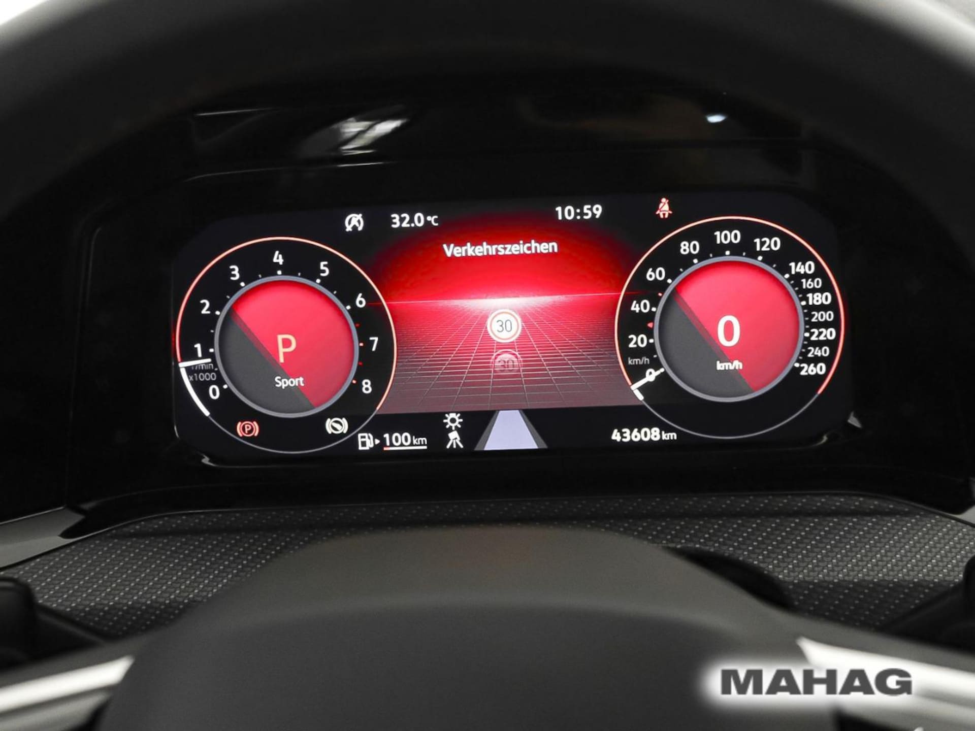Volkswagen Golf Variant R-Line