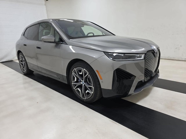 2023 BMW iX