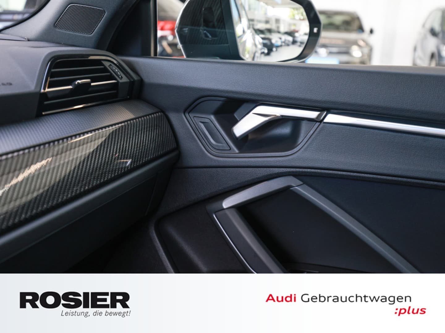 Bild über Audi Q3 S line 40 TFSI quattro S tronic - für weitere Informationen kontaktieren Sie den Audi Partner