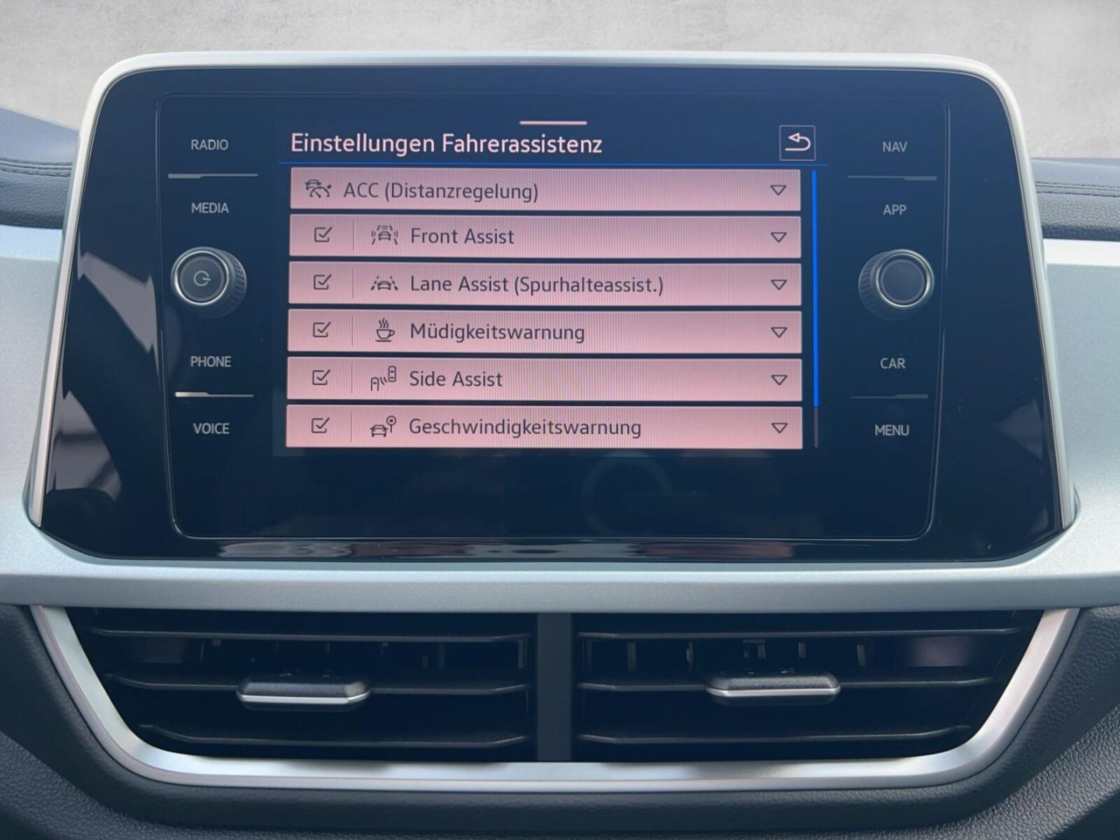 Volkswagen T-Roc – Bild 25