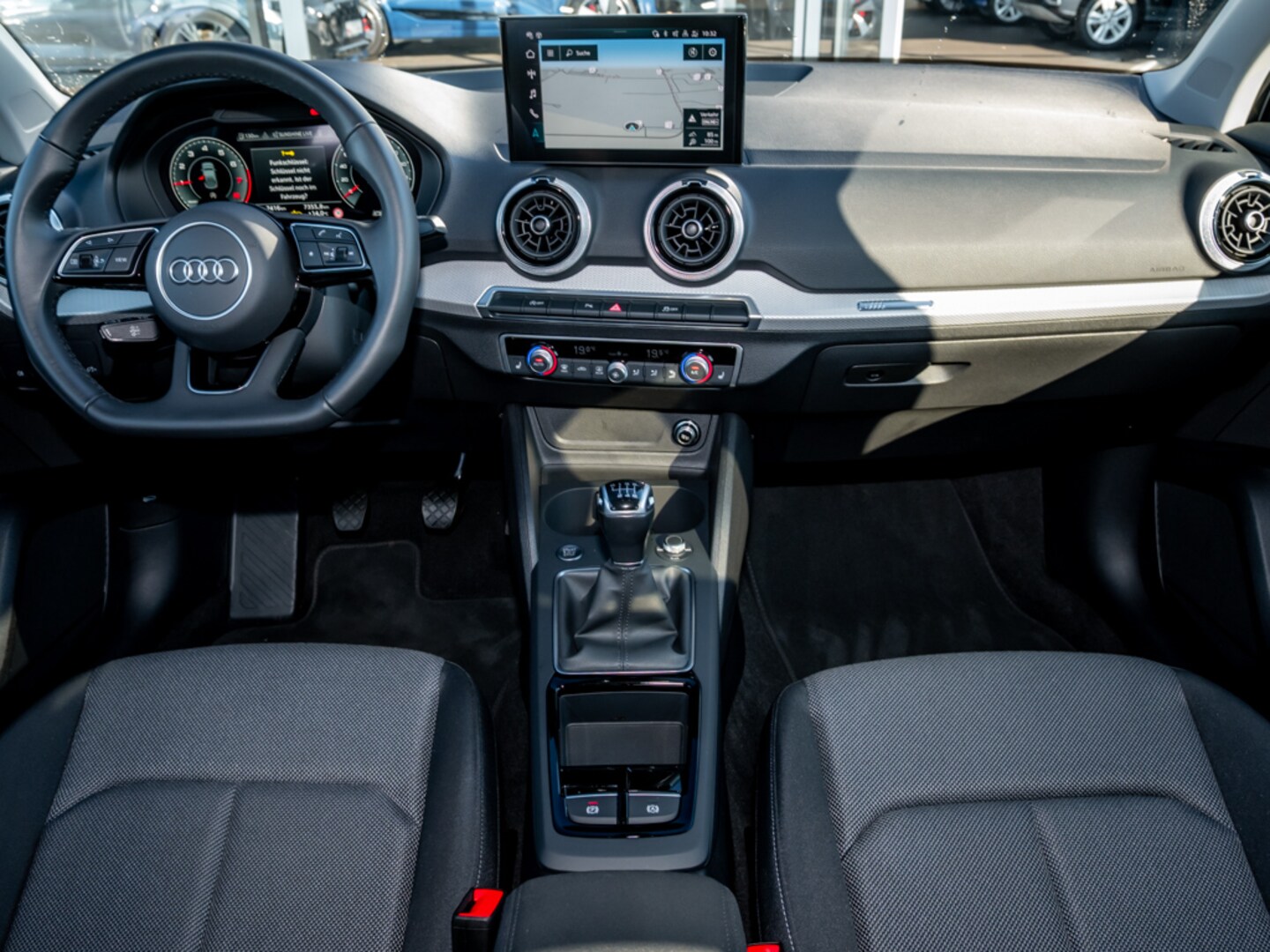 Bild über Audi Q2 advanced 30 TFSI Schaltgetriebe - für weitere Informationen kontaktieren Sie den Audi Partner