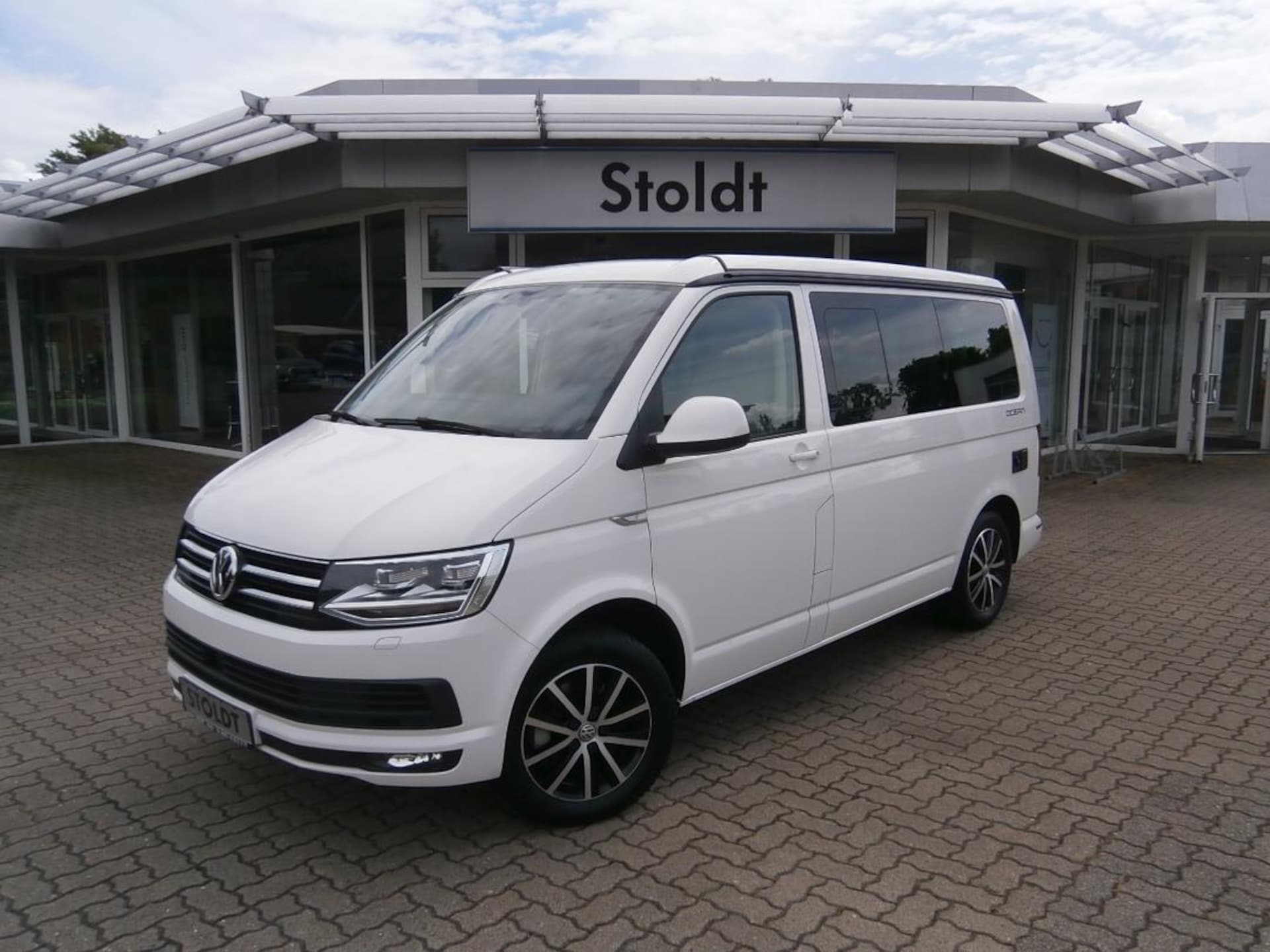 Volkswagen T6 California Ocean