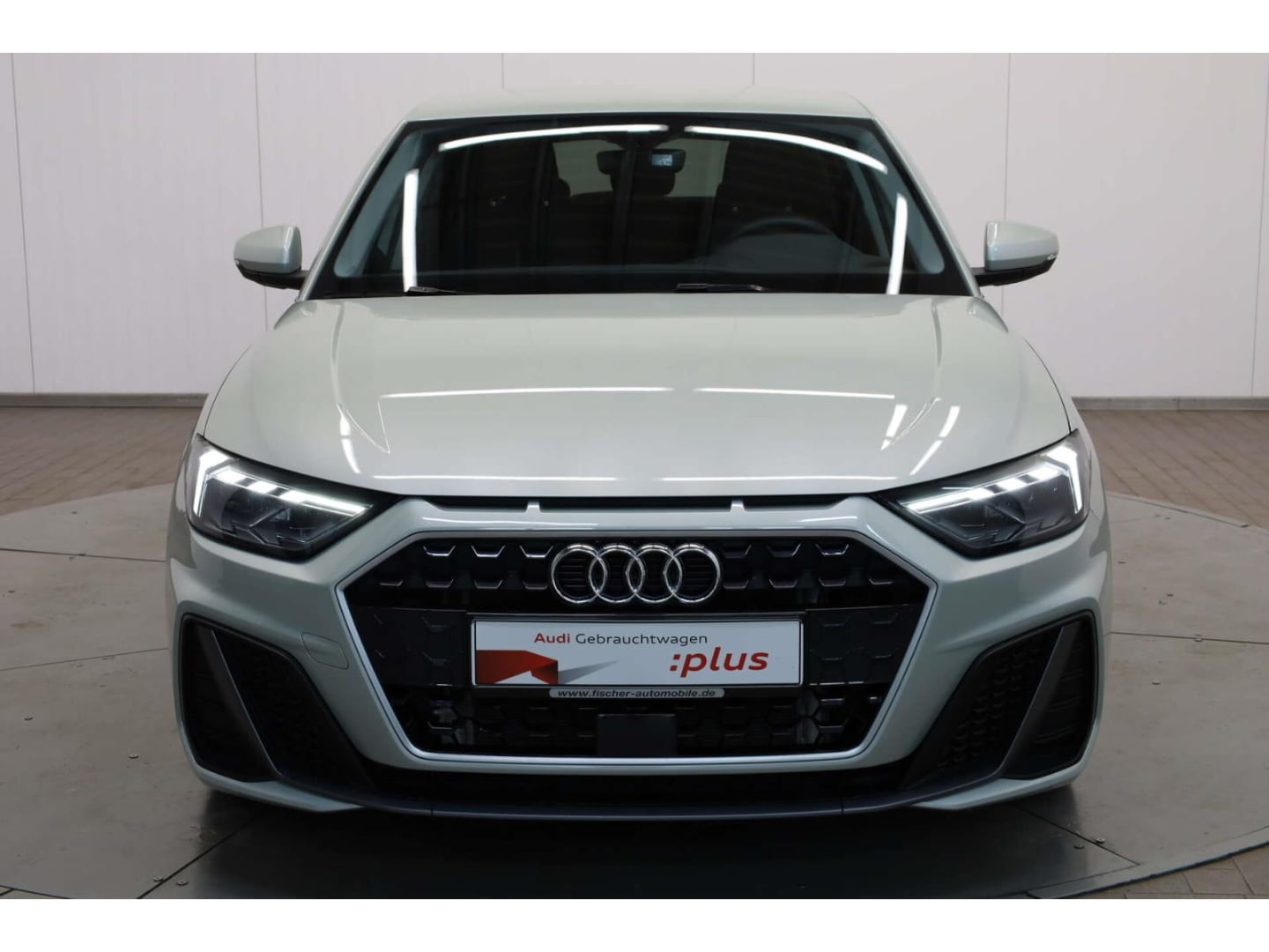 Bild über Audi A1 Sportback S line 30 TFSI Schaltgetriebe - für weitere Informationen kontaktieren Sie den Audi Partner