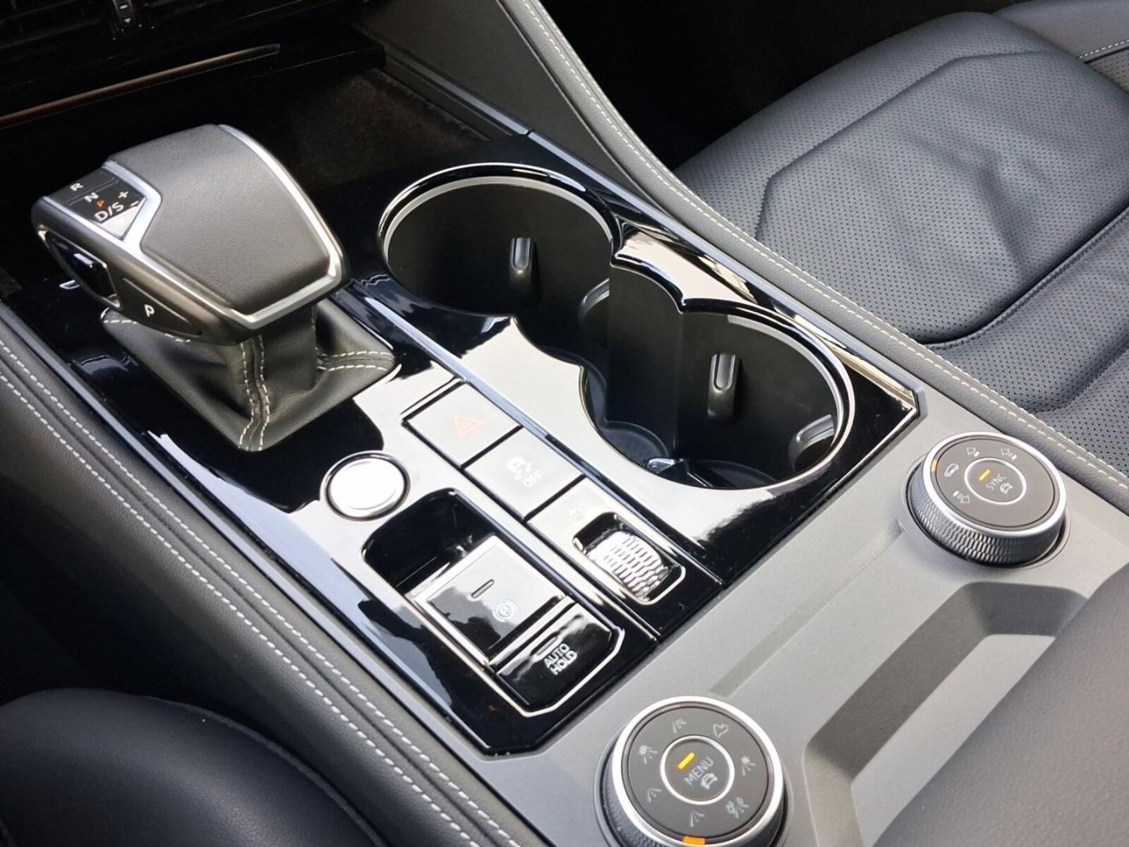 Volkswagen Touareg – Bild 10