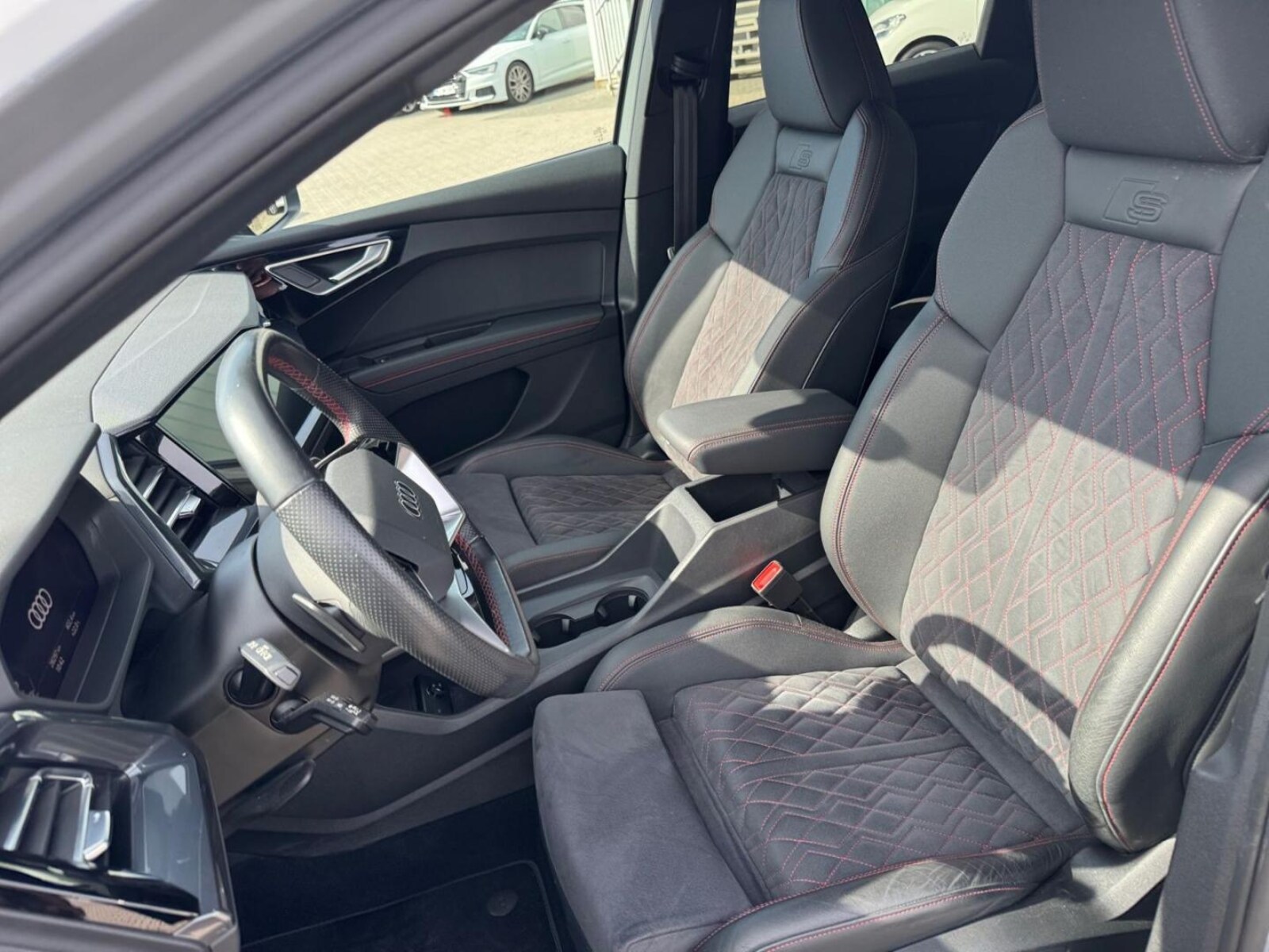 Audi Q4 Sportback e-tron – Bild 17