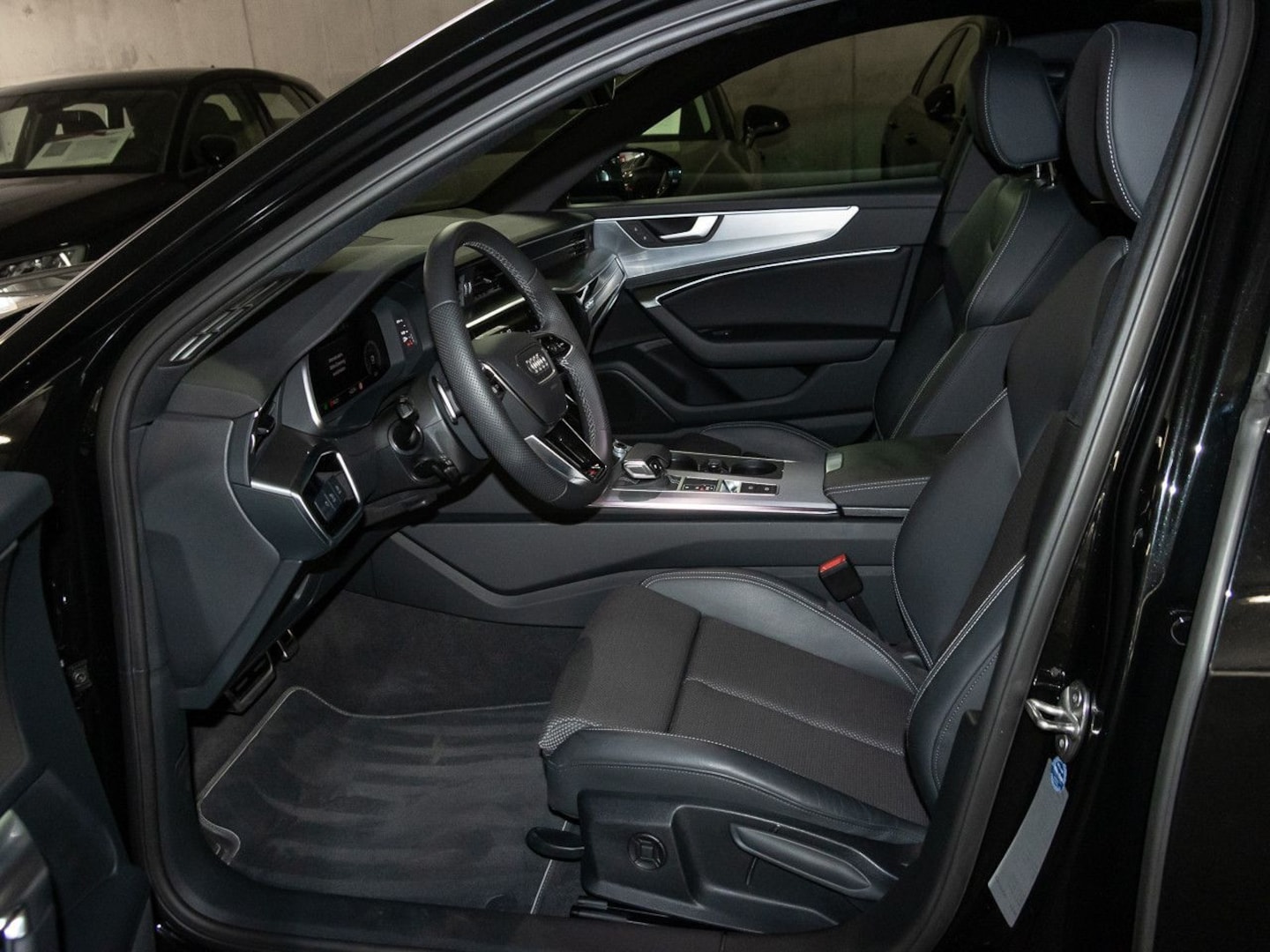 Bild über Audi A6 Avant sport 45 TDI quattro S tronic - für weitere Informationen kontaktieren Sie den Audi Partner