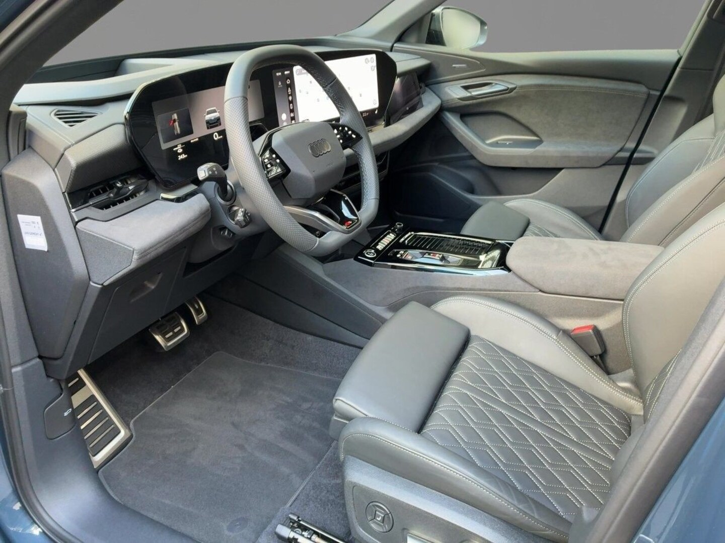 Bild über Audi Q6 SUV e-tron S line business e-tron performance 225 kW - für weitere Informationen kontaktieren Sie den Audi Partner