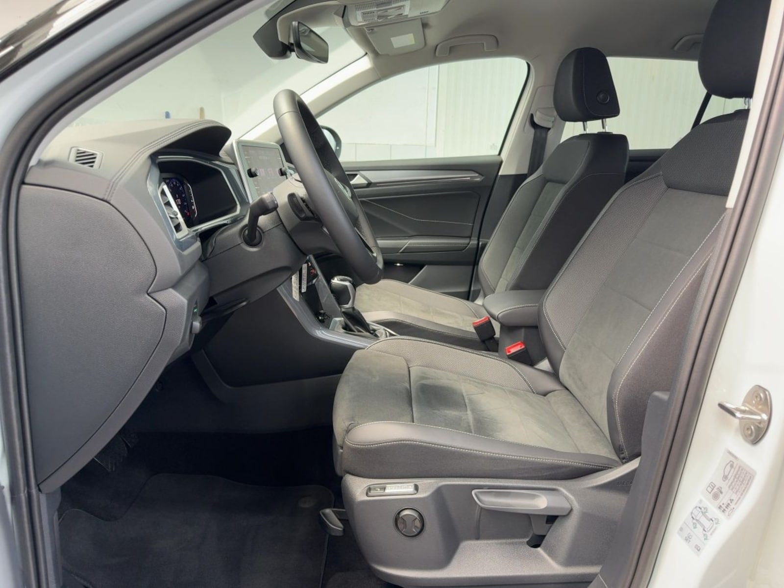 Volkswagen T-Roc – Bild 9
