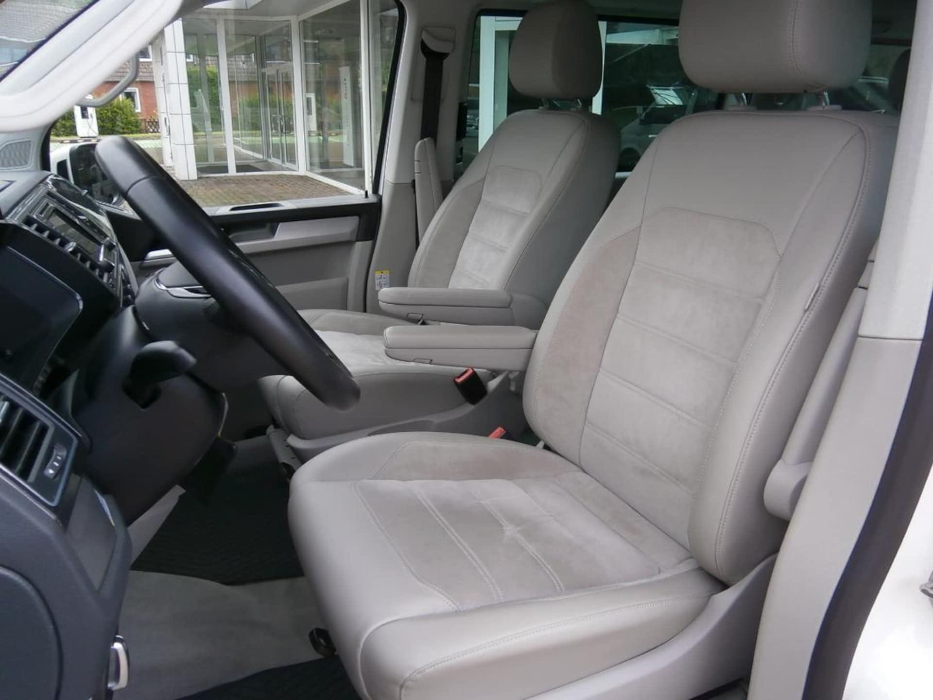 Volkswagen T6 California Ocean