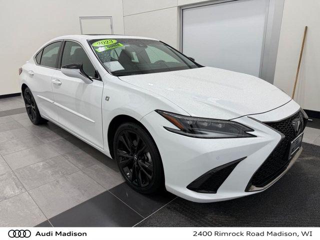 2023 Lexus ES 350 350 F SPORT Design's photo