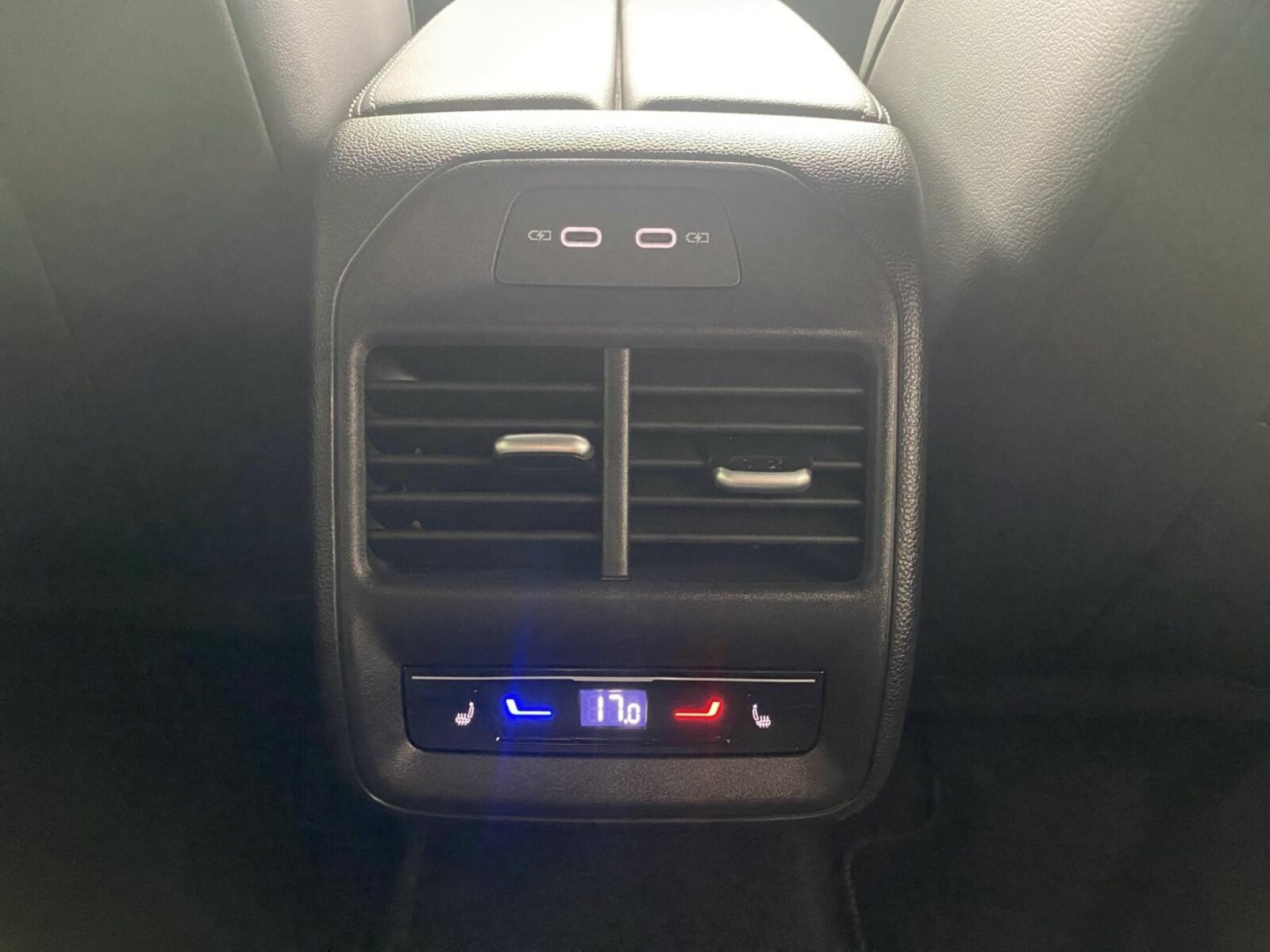 Volkswagen Passat – Bild 18