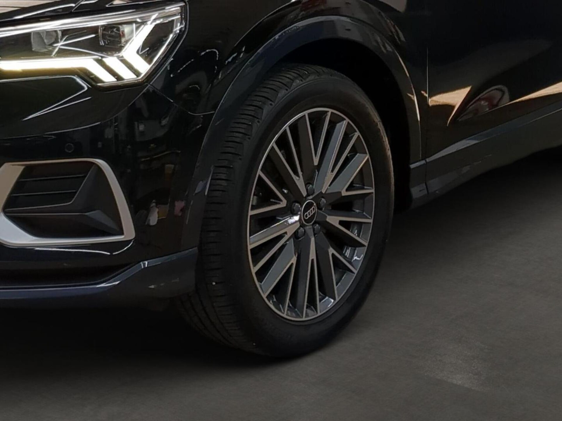Audi Q3 SUV advanced