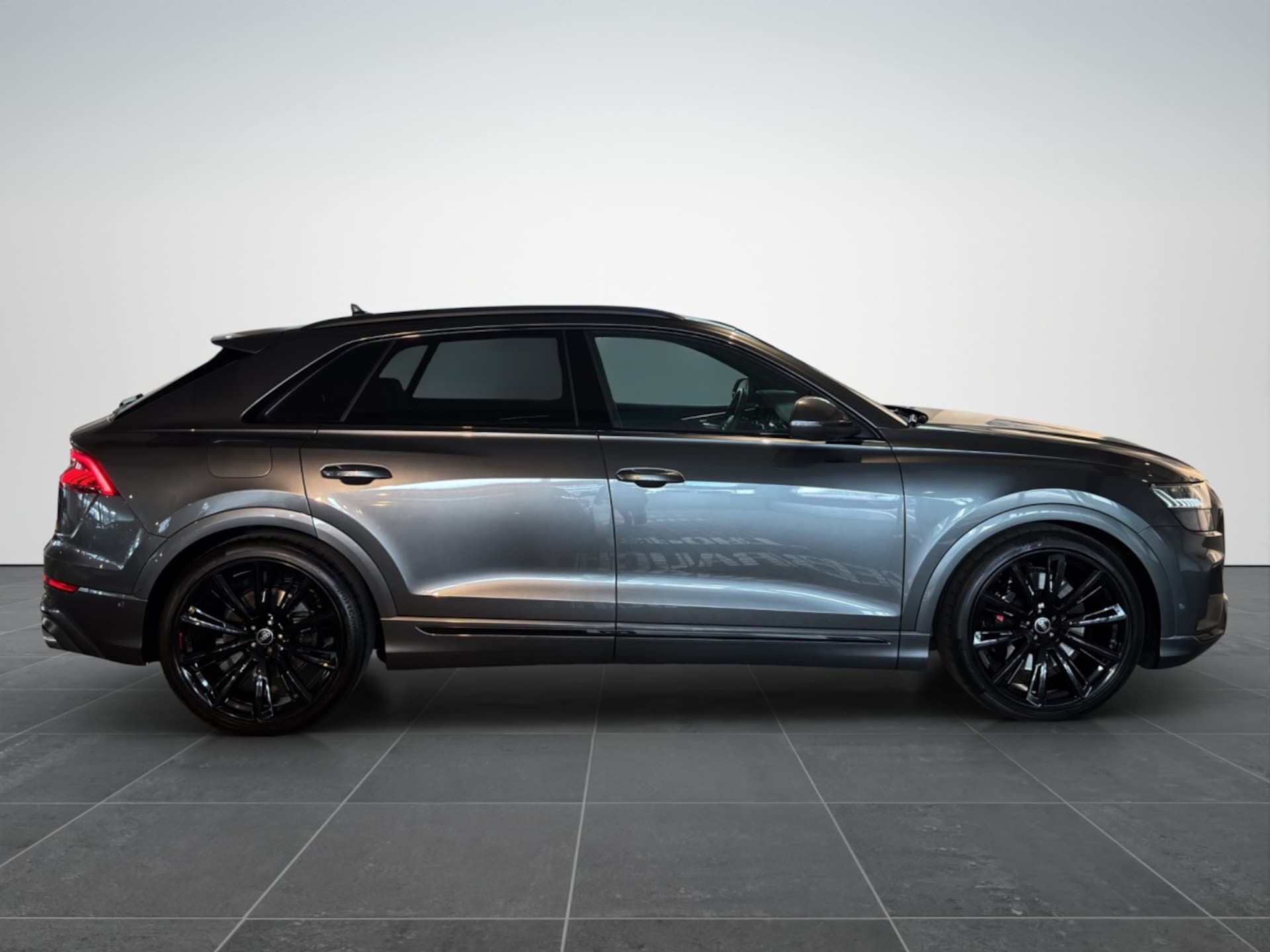 Audi SQ8 SUV