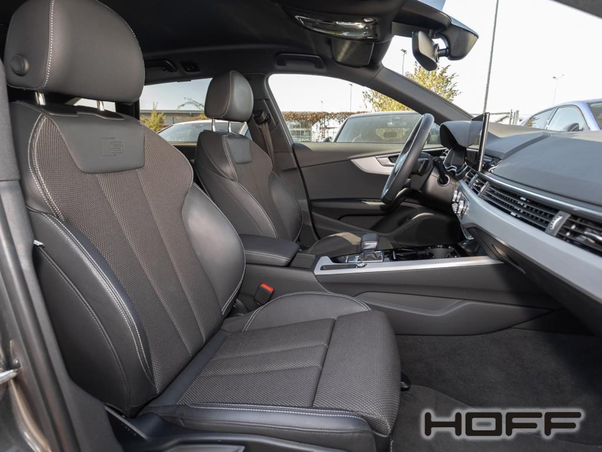 Audi A4 Avant S line
