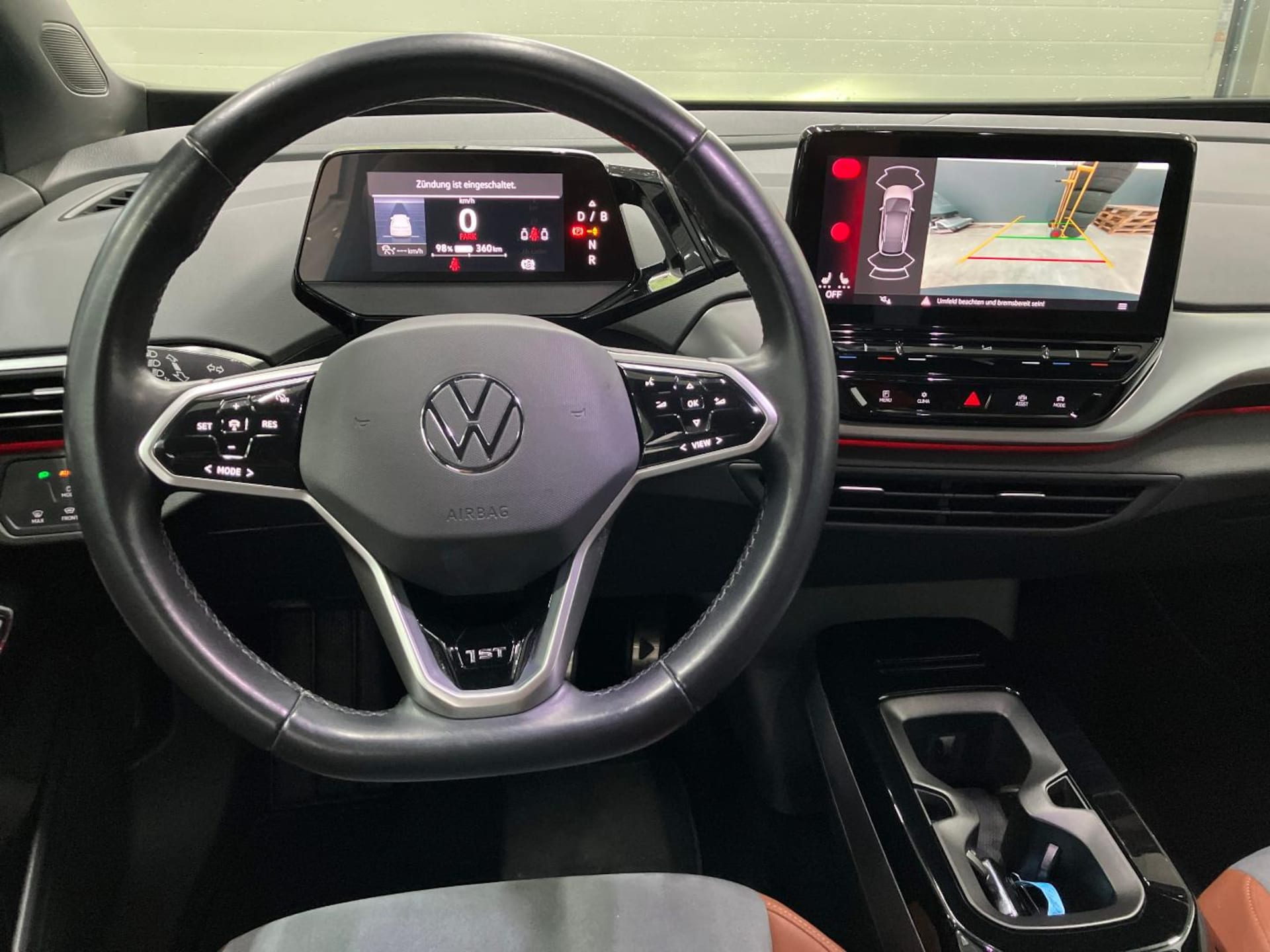 Volkswagen ID.4 1st