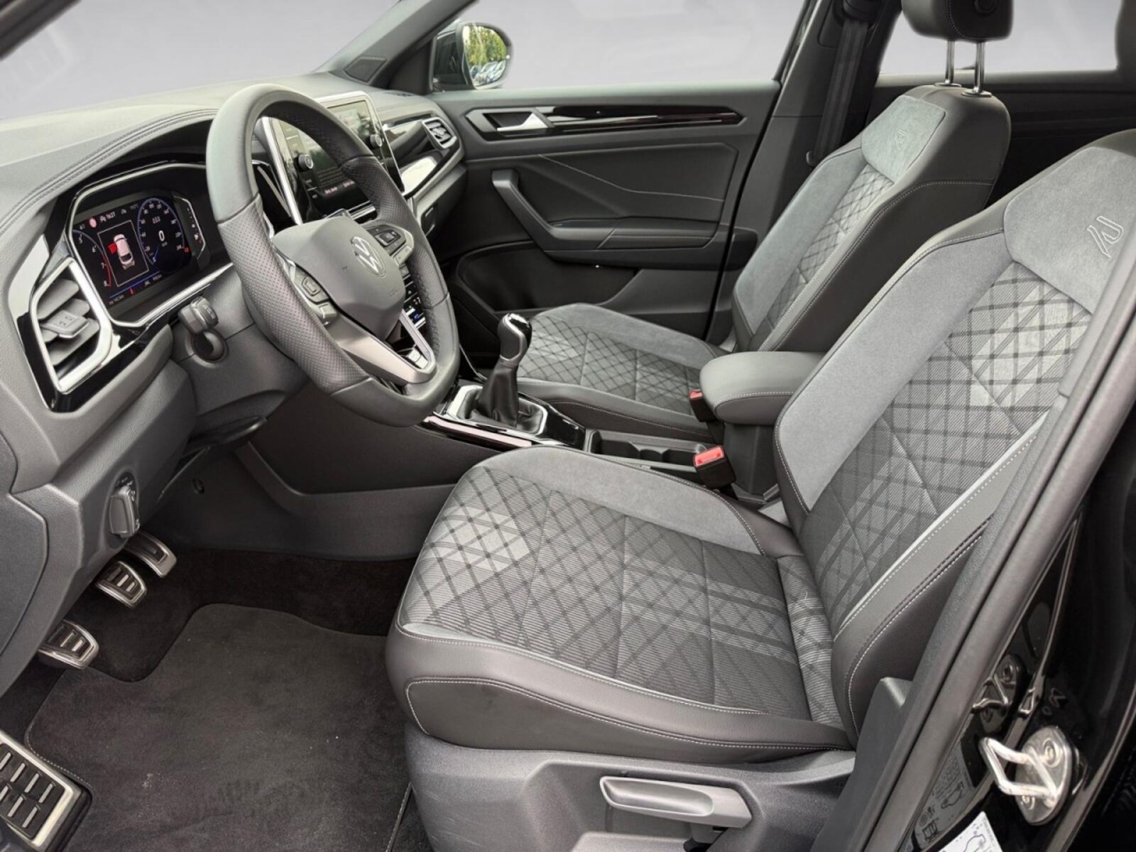 Volkswagen T-Roc – Bild 13