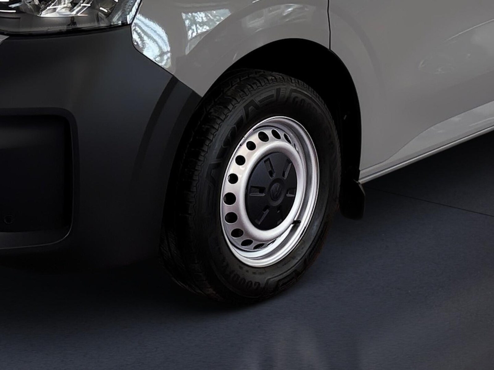 Volkswagen Transporter Kombi kurzer Radstand – Bild 14
