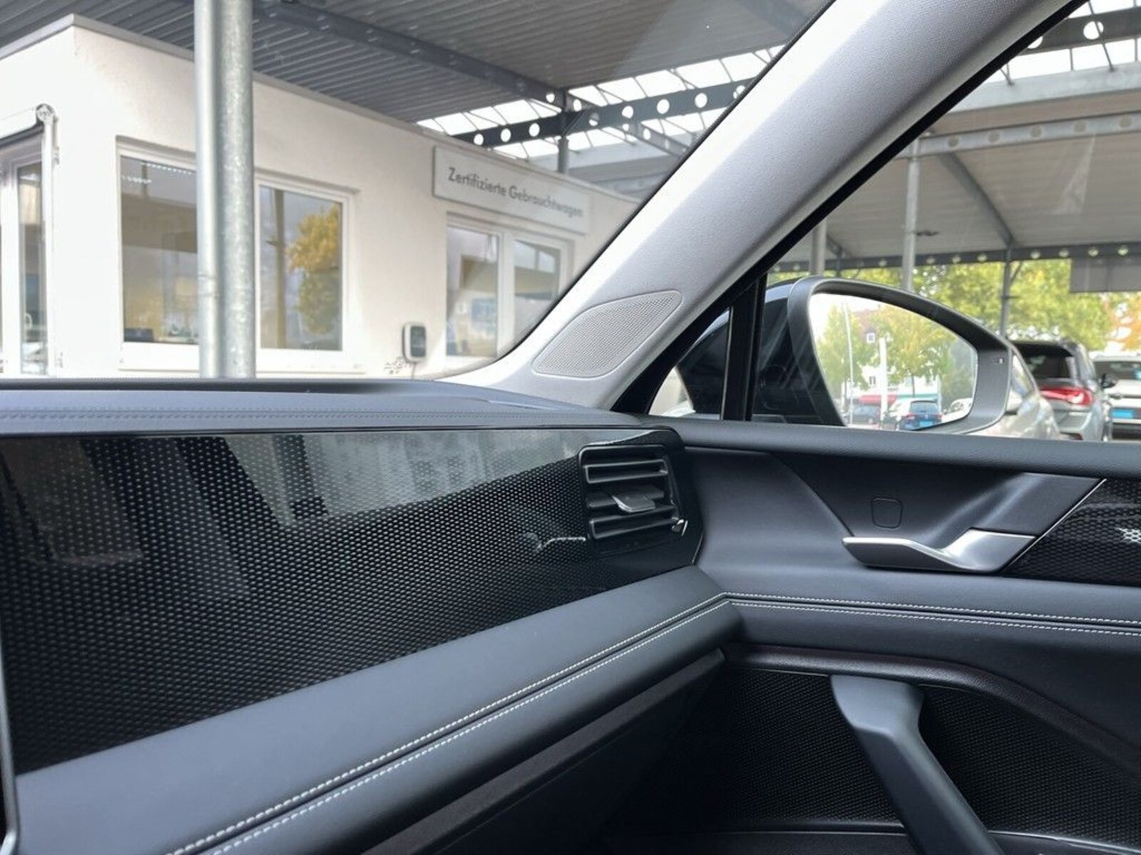 Volkswagen Tiguan – Bild 23