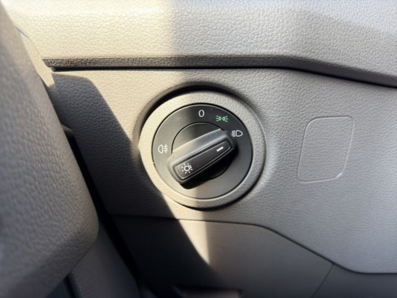 Volkswagen Crafter Einzelkabine langer Radstand – Bild 14