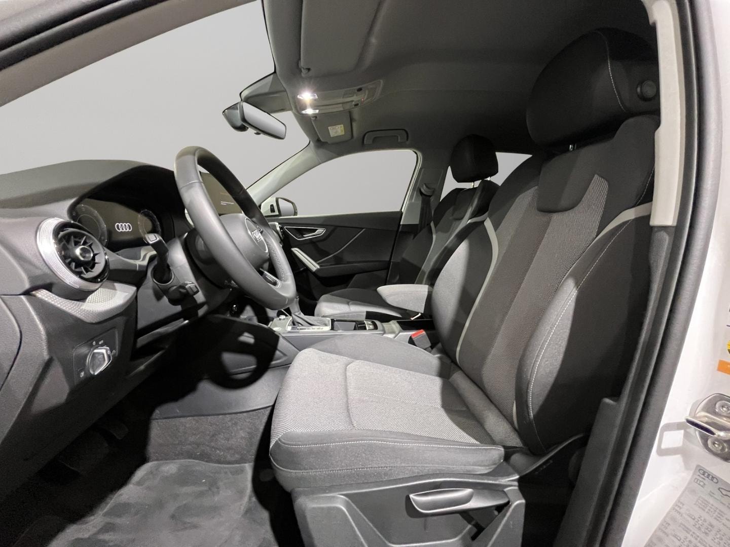 Bild über Audi Q2 S line 35 TDI quattro S tronic - für weitere Informationen kontaktieren Sie den Audi Partner