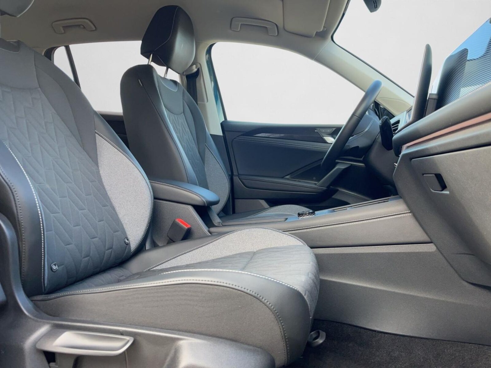 Volkswagen Tiguan – Bild 4