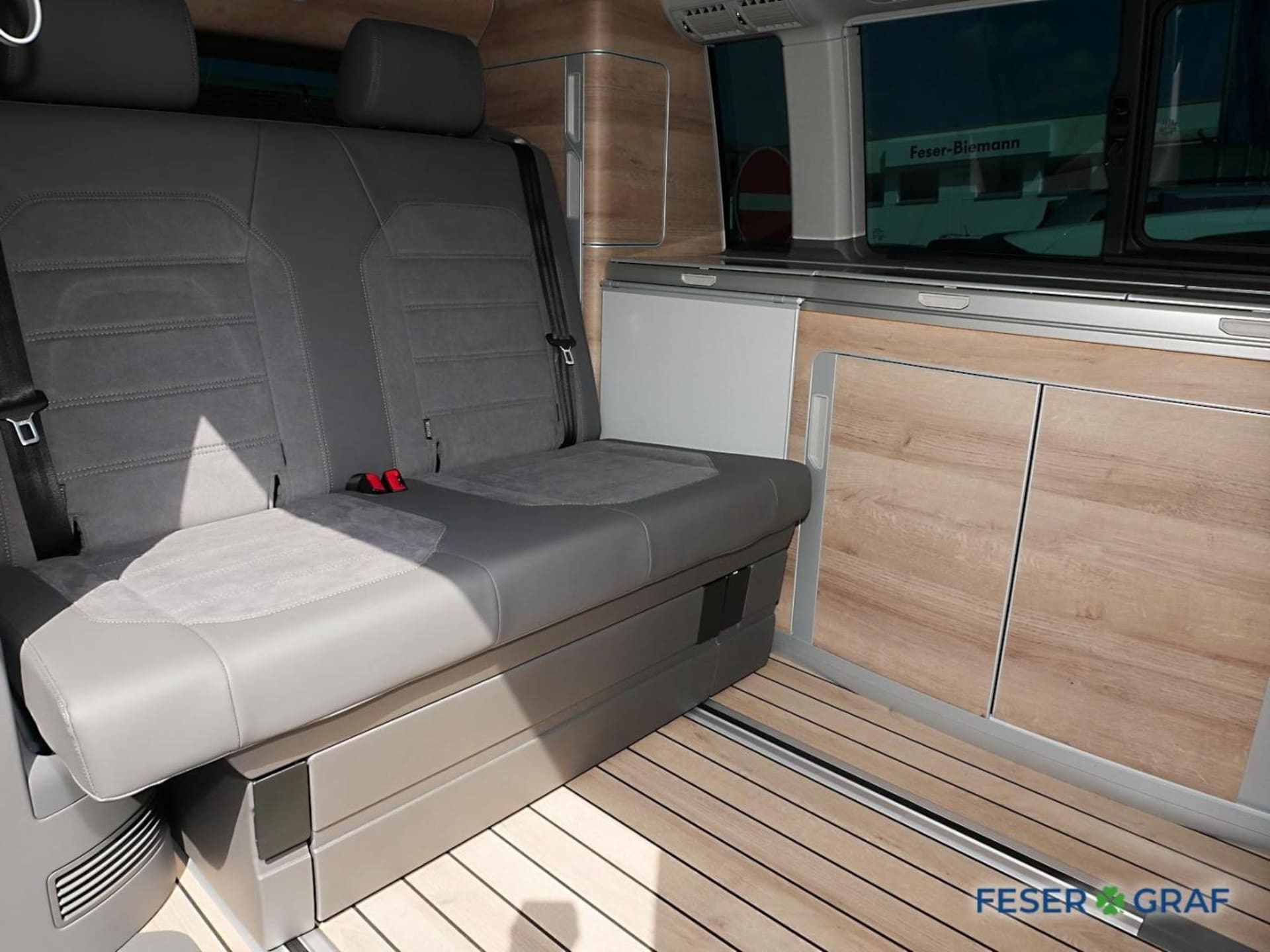 Volkswagen T6.1 California Ocean