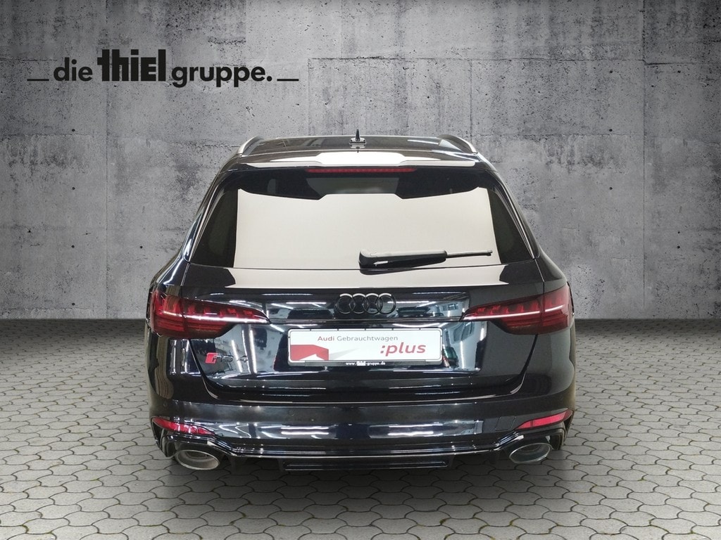 Image about Audi RS 4 Avant TFSI quattro tiptronic